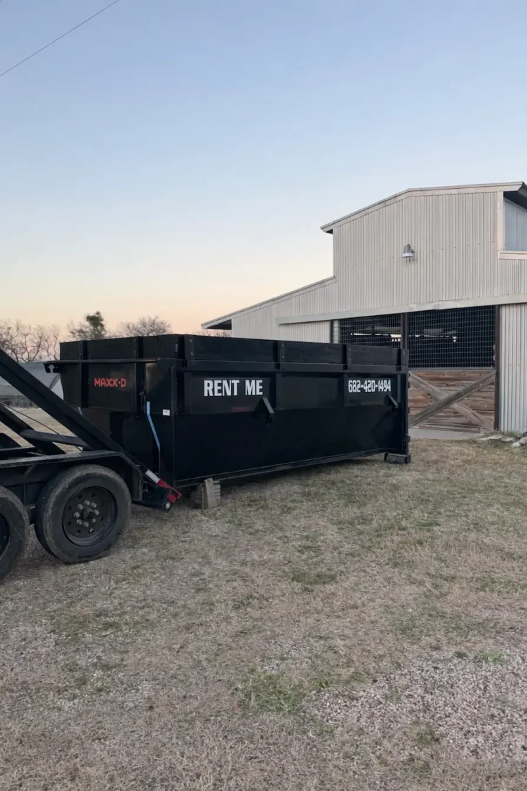 18 yard dumpster rental in Cleburne TX by VIP Roll Offs Services